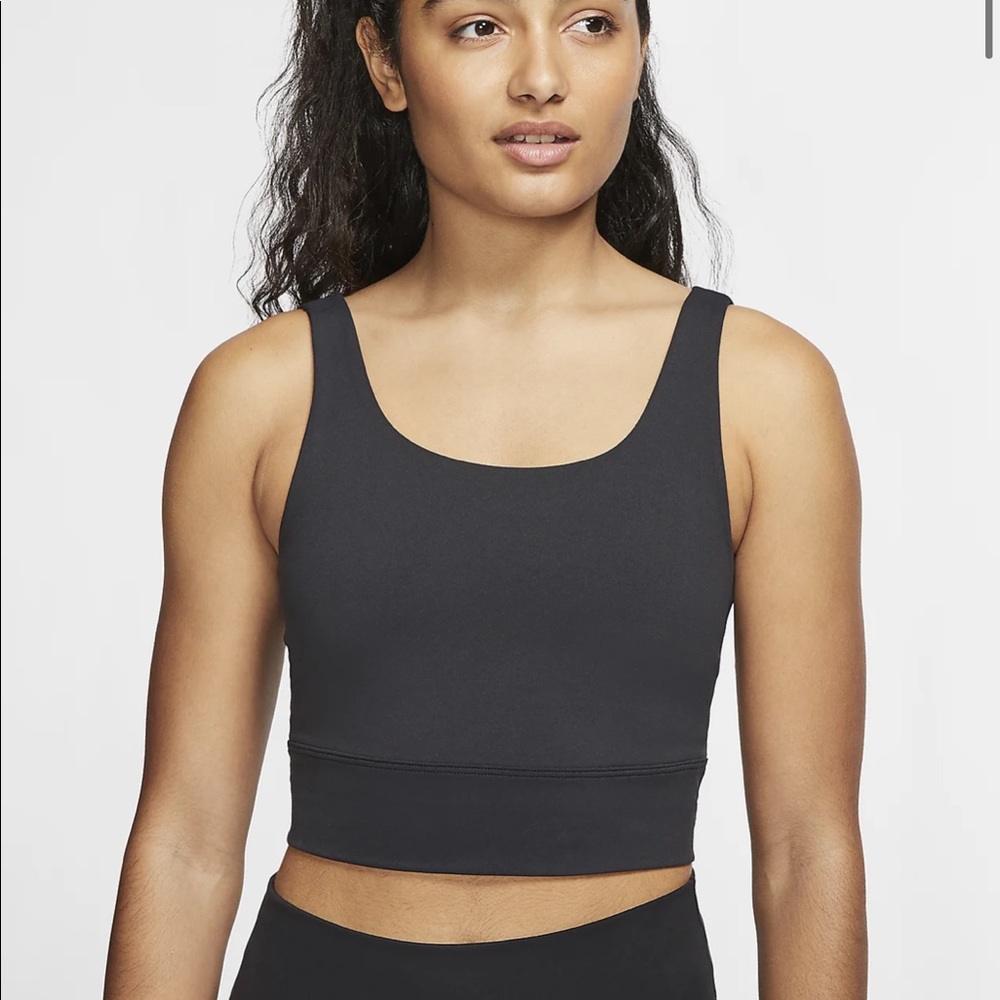 Nike yoga Luxe top